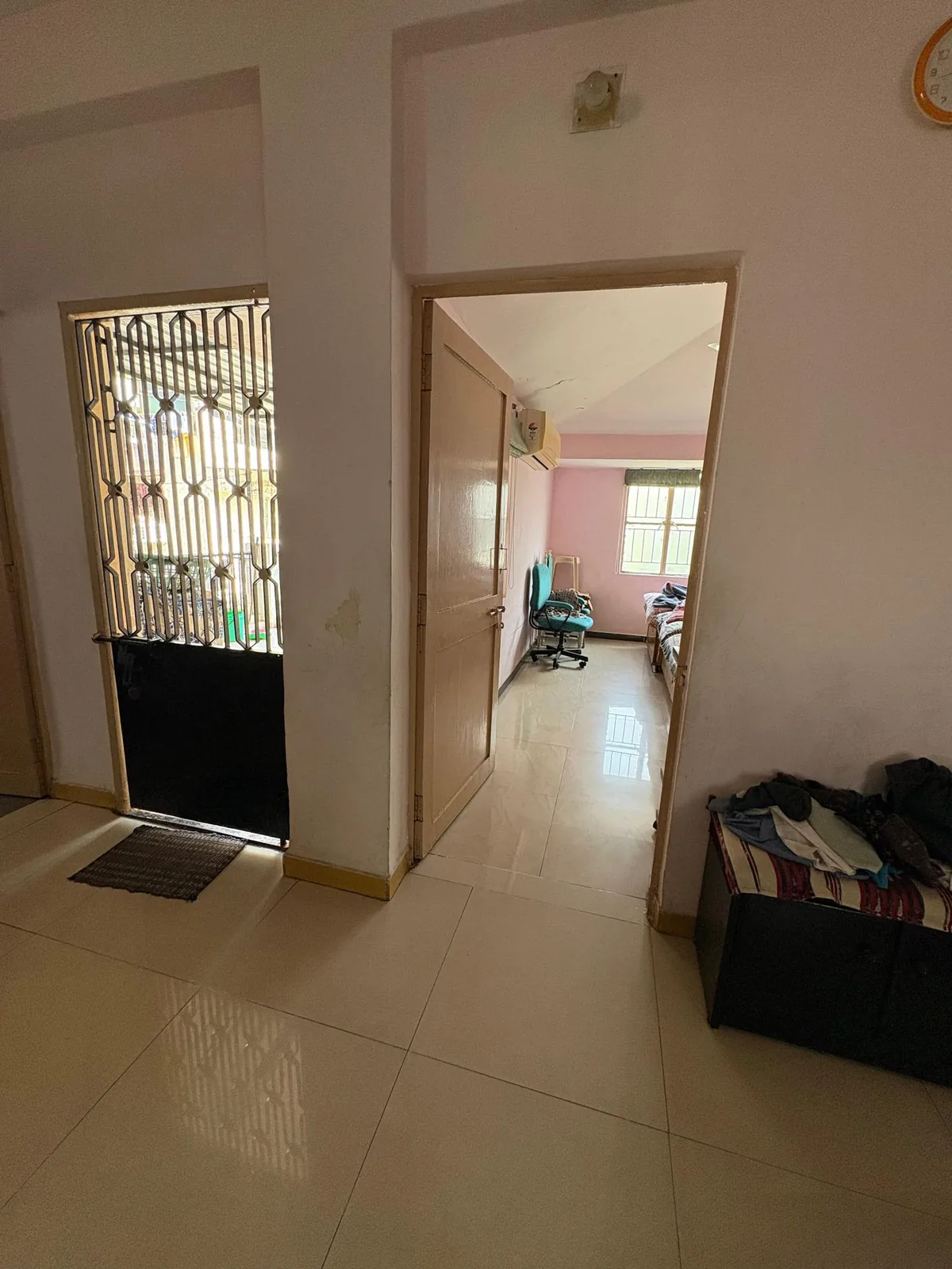 Trilok Apartment photo