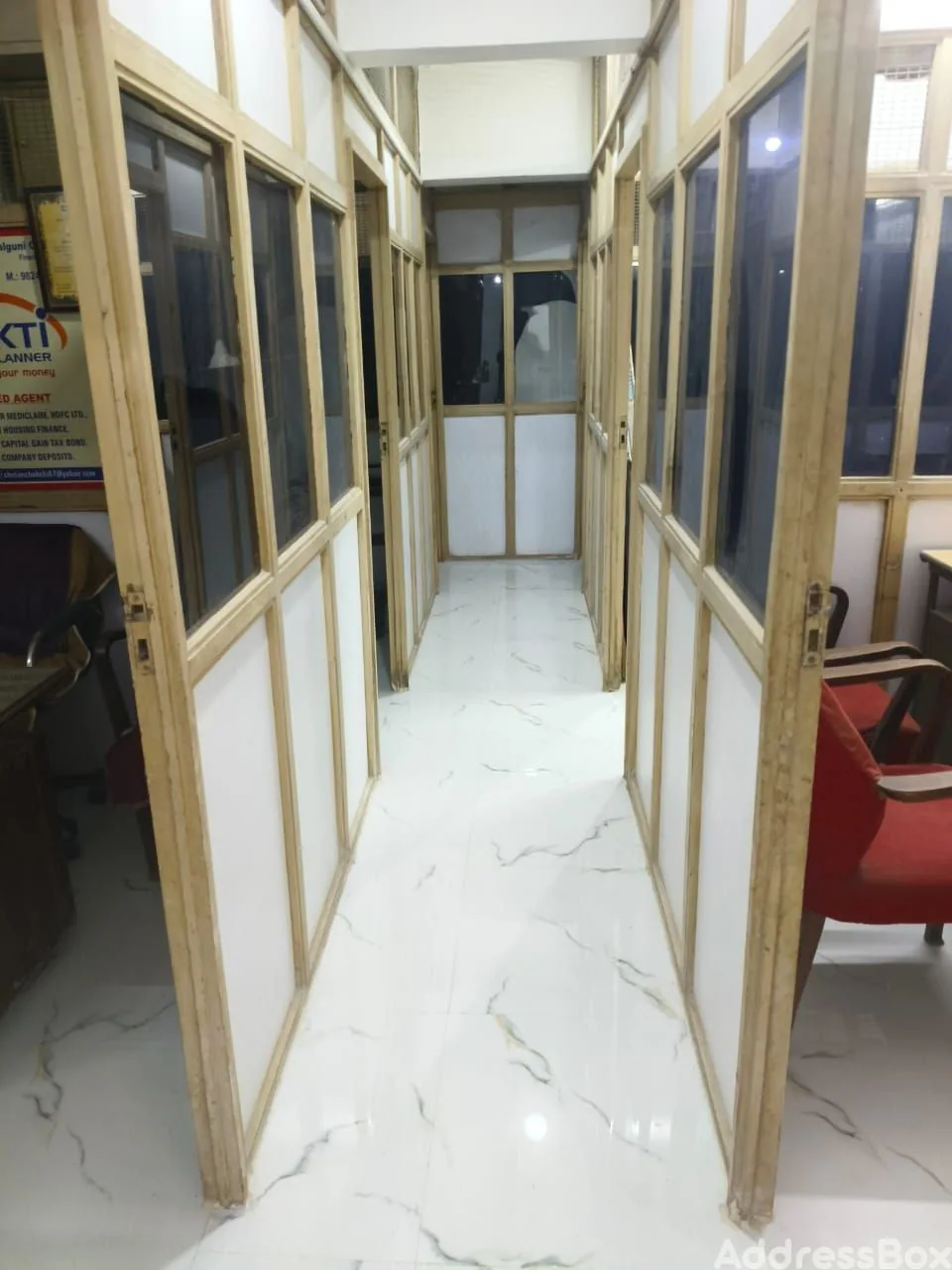 Office for sale in Mahakant Complex, ELLISBRIDGE, Ahmedabad