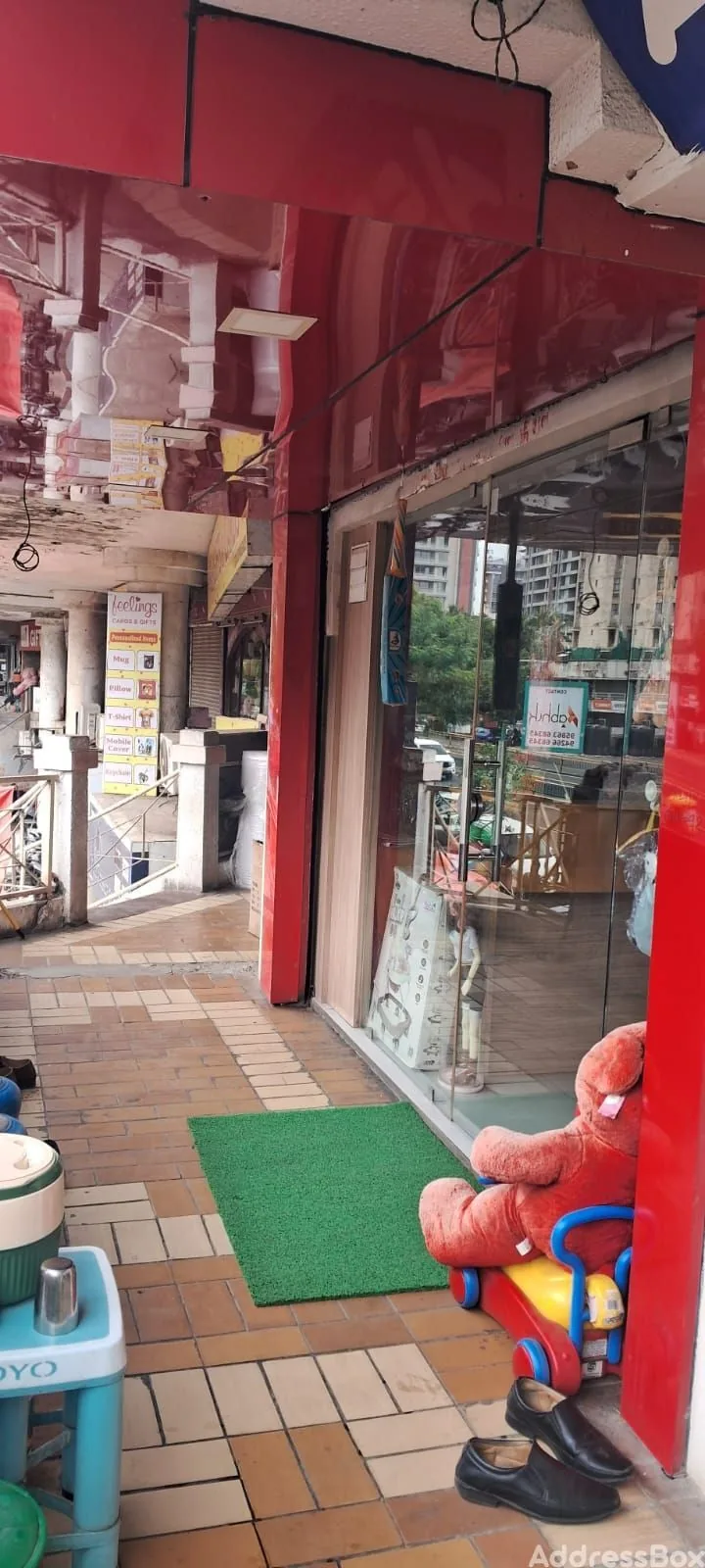 Shops for sale in Ratnamani Shopping Centre, Satellite Road, Ahmedabad