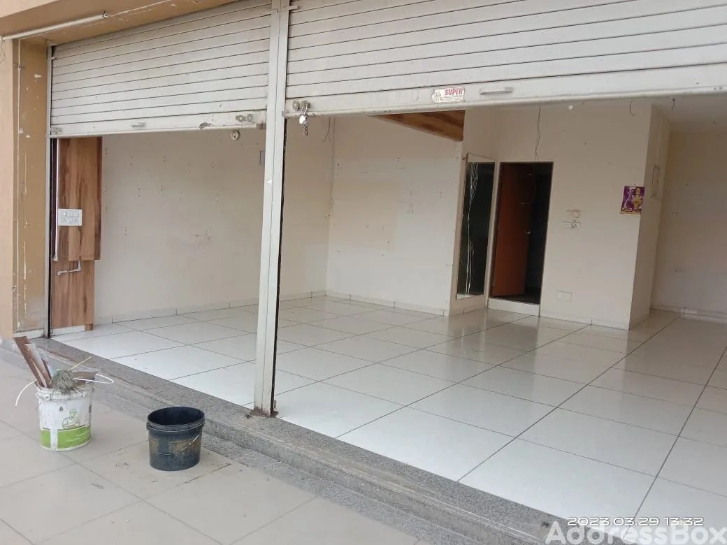 Showroom for sale in Kavisha Celebrations - Commercial, SOUTH BOPAL, Ahmedabad