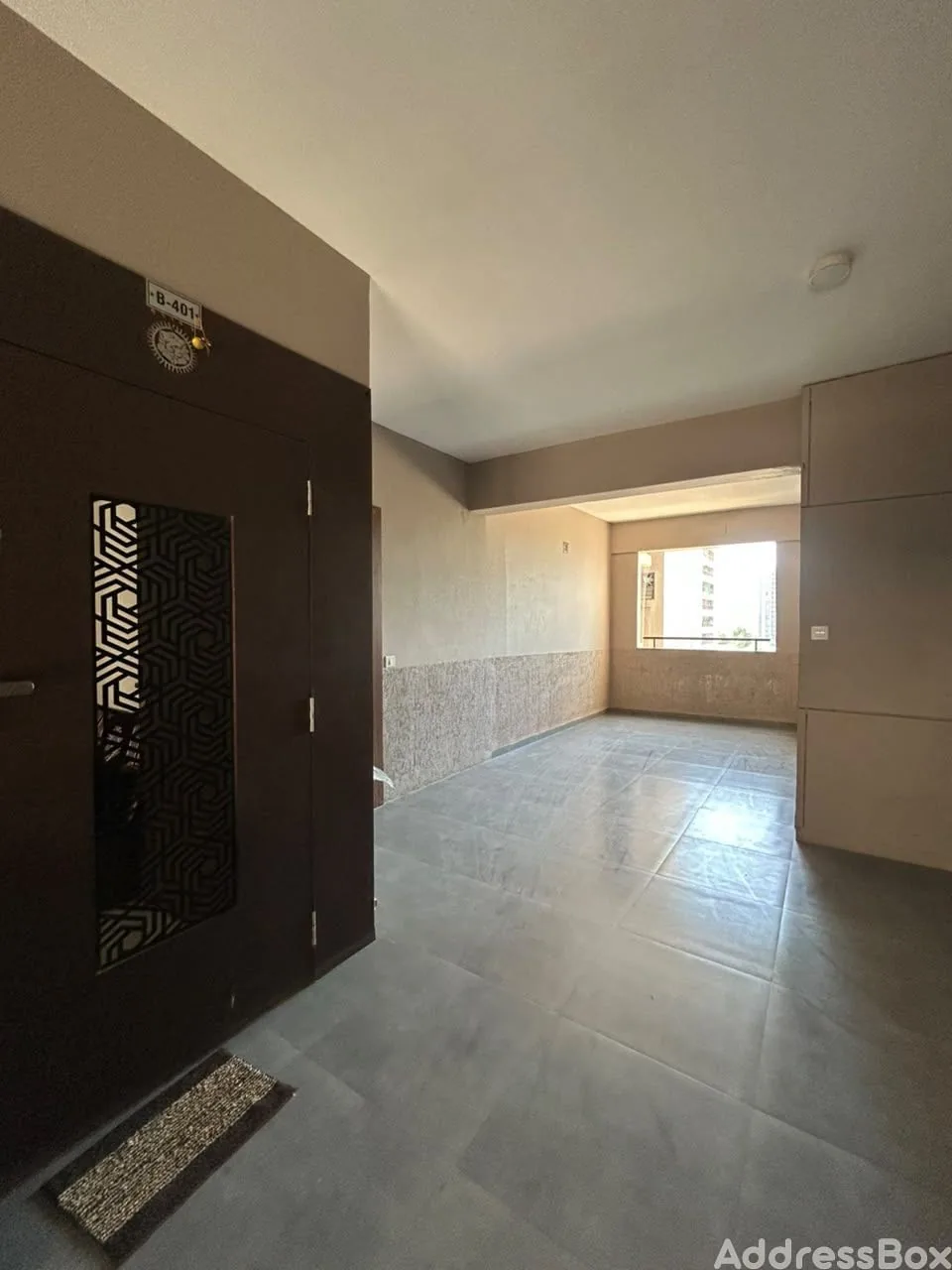 VENUE 82 photo