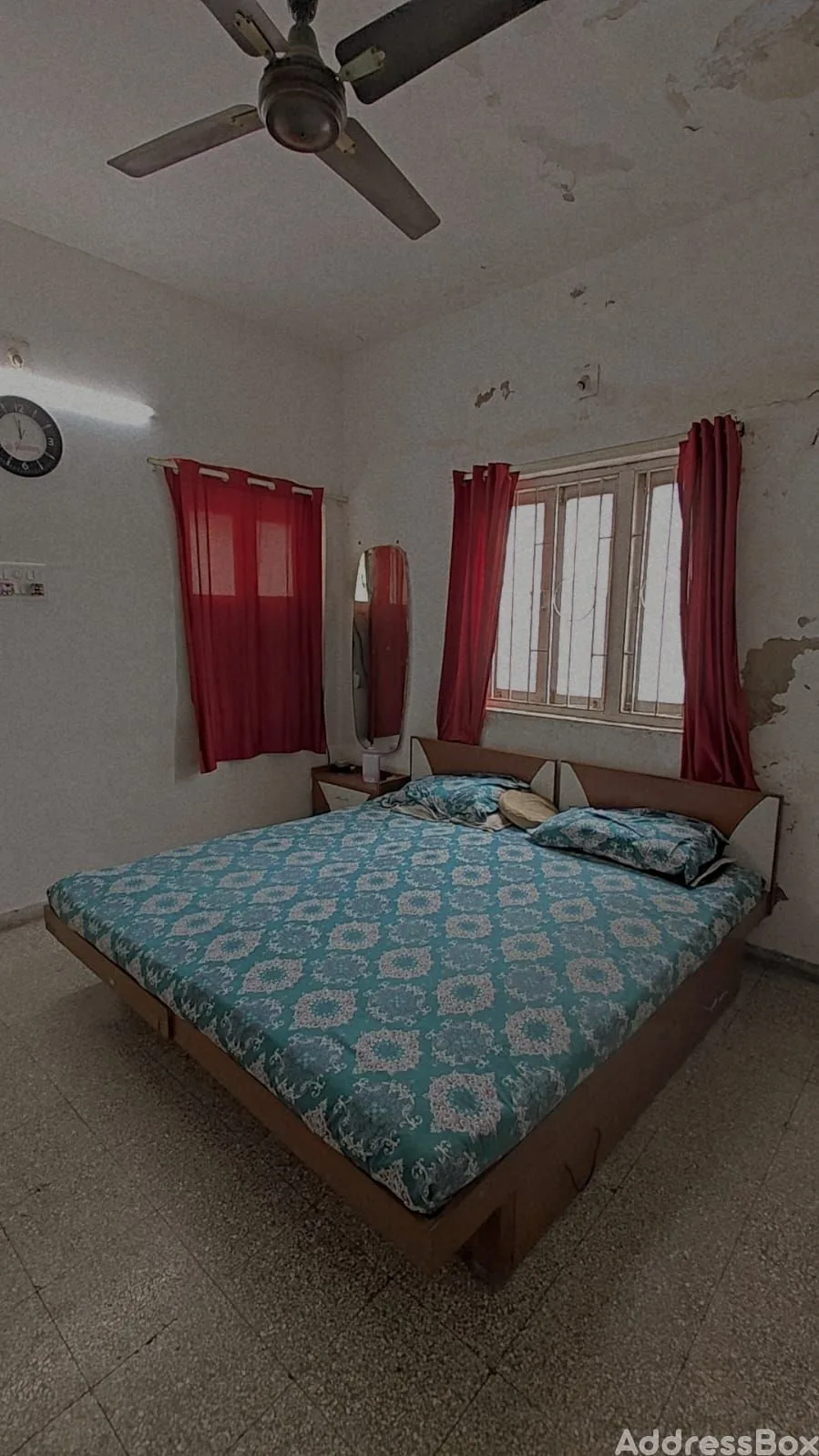 2 BHK Flats for sale in Simir Apartment, Usmanpura, Ahmedabad