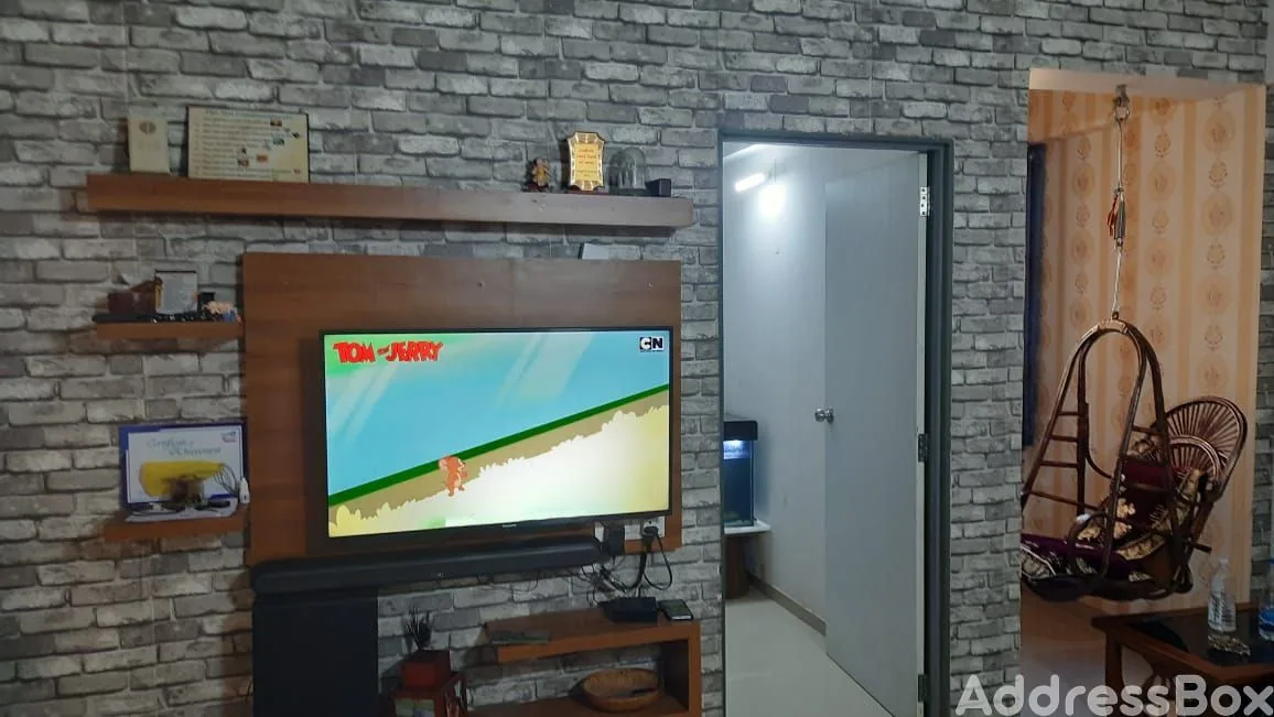 SHAUNAK APARTMENTS photo