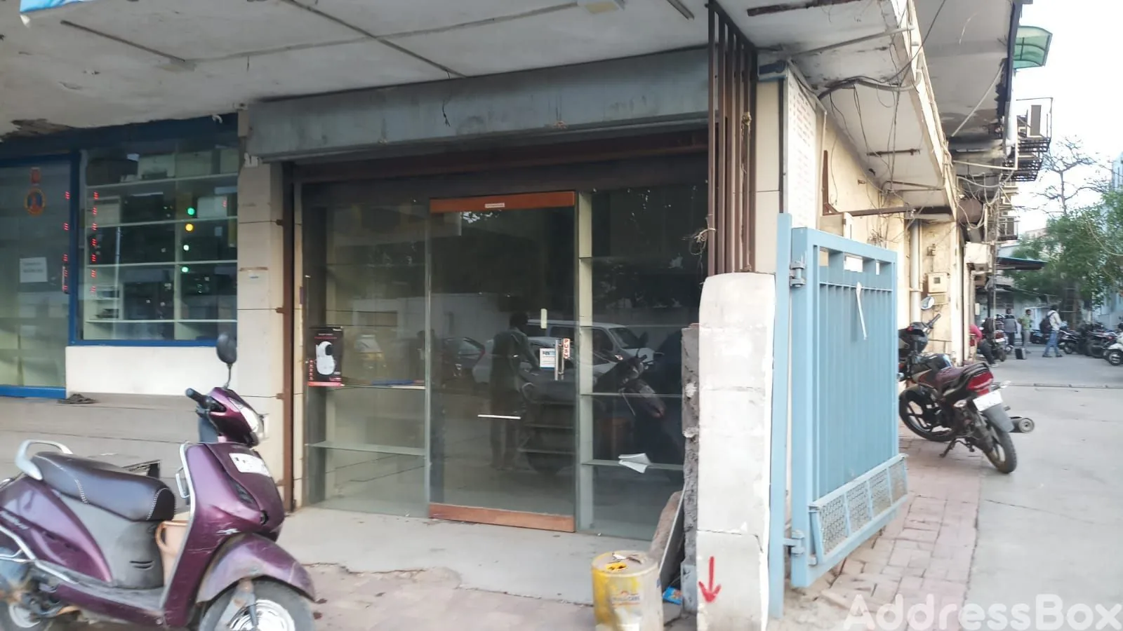Shops for sale in Stadium House, Navrangpura, Ahmedabad