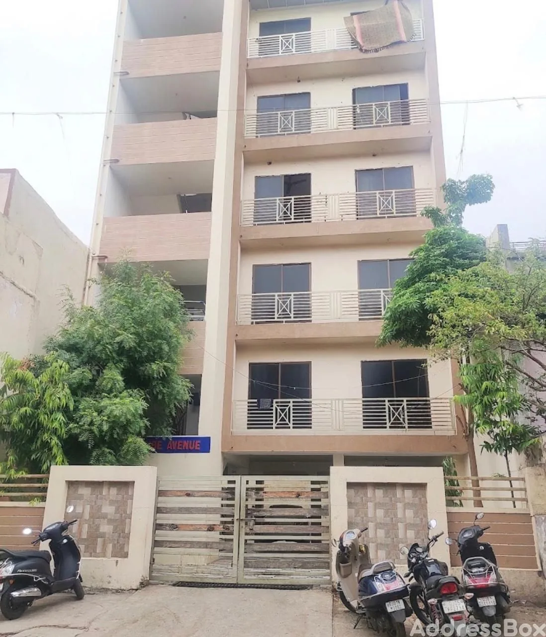 Near Airport Road photo