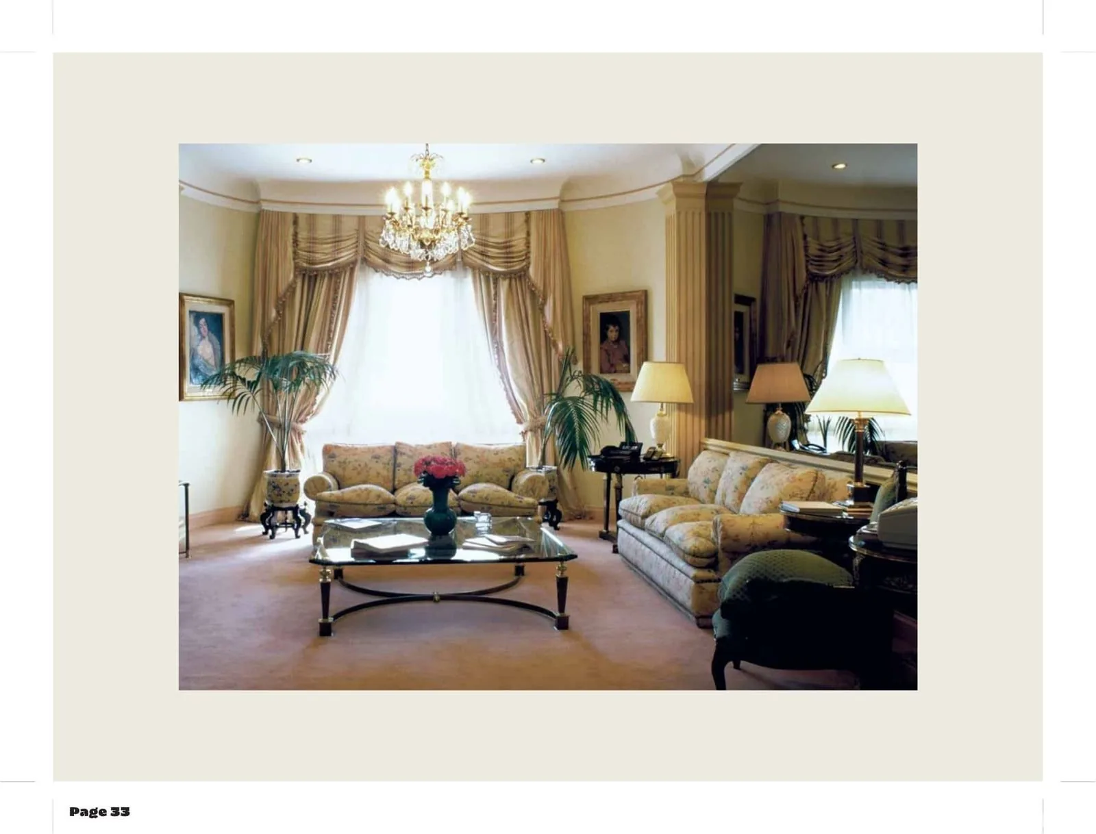 THE NORTH PARK Living Room
