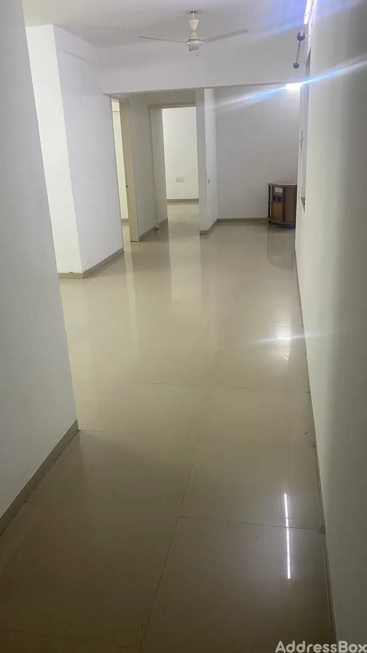 shree ratna apartment photo