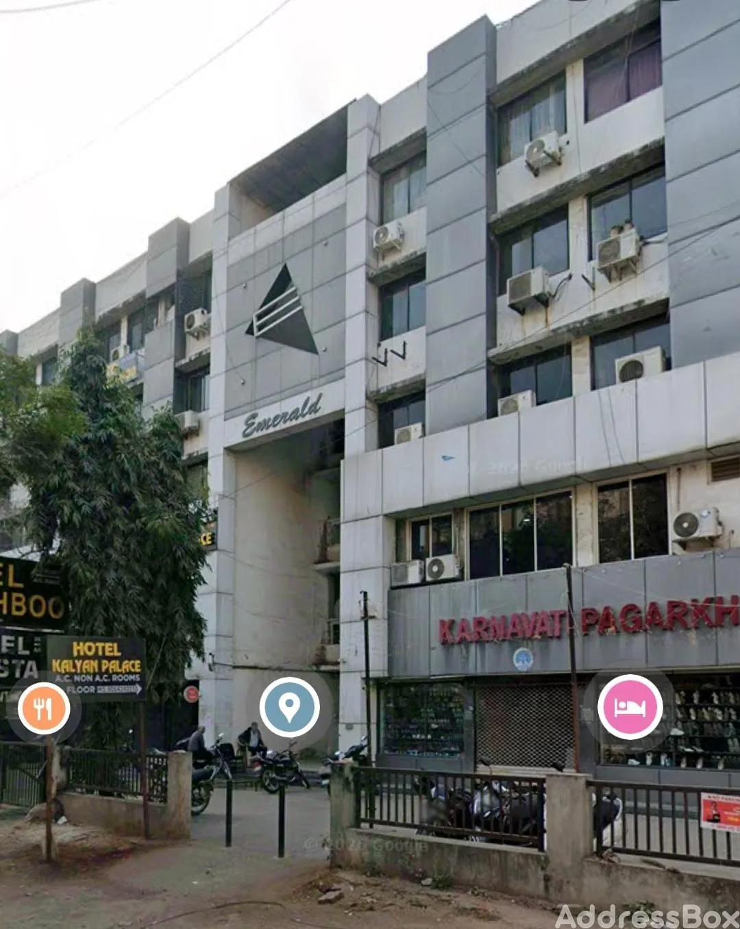 Office for sale in Emerald, Navrangpura, Ahmedabad