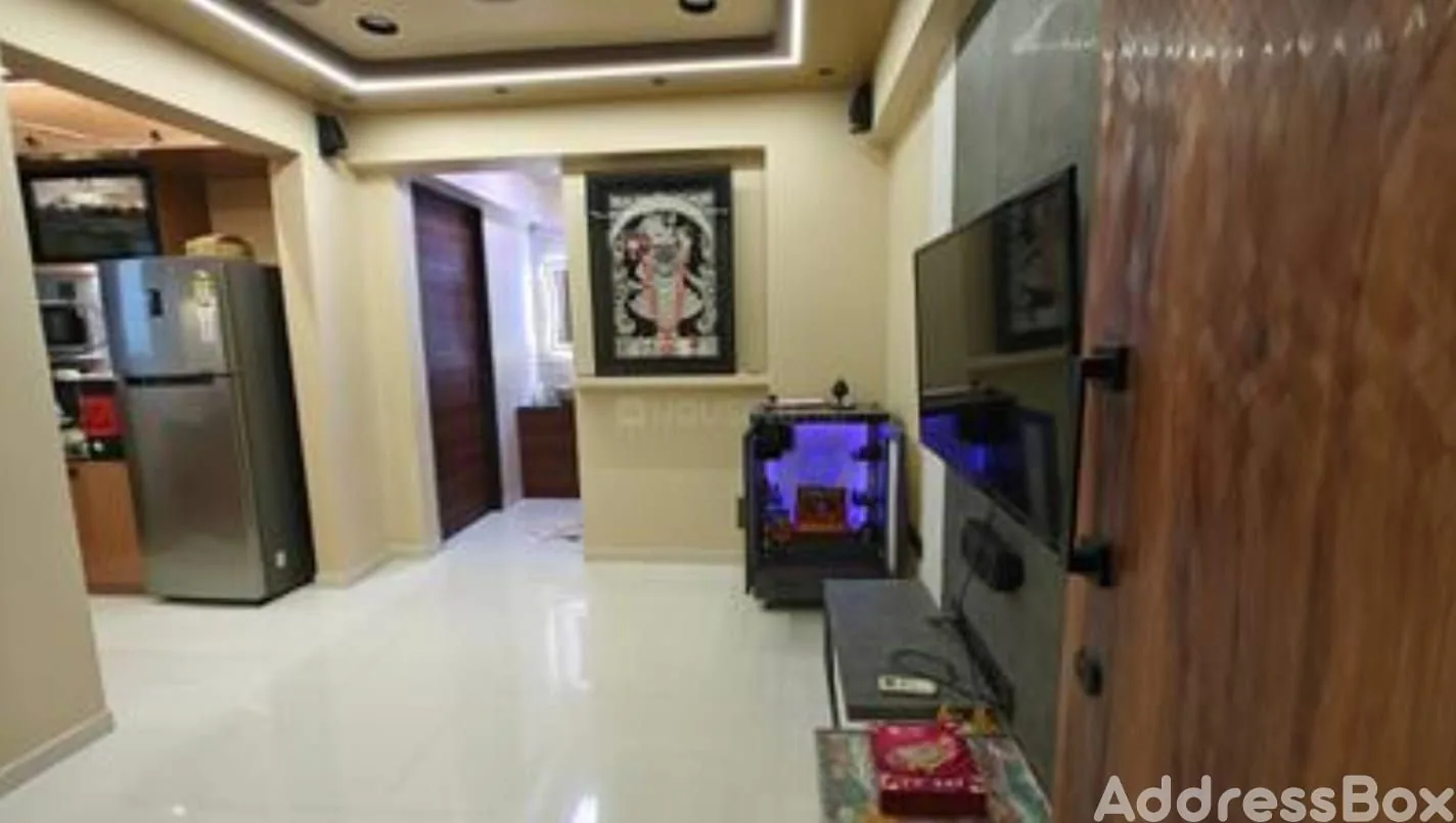 NISHAN GRACE photo