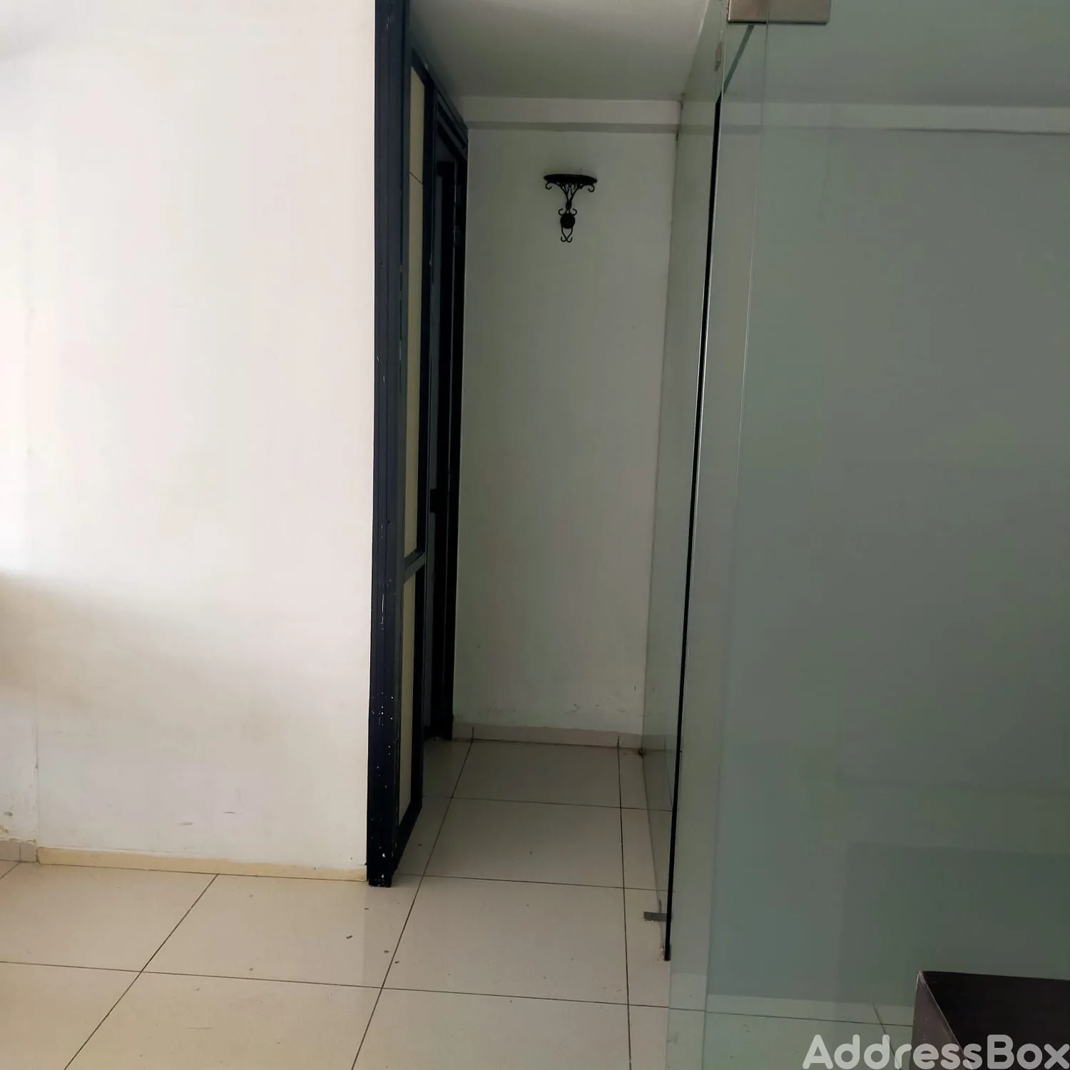 Office for sale in Westgate buisness bay, Makarba, Ahmedabad
