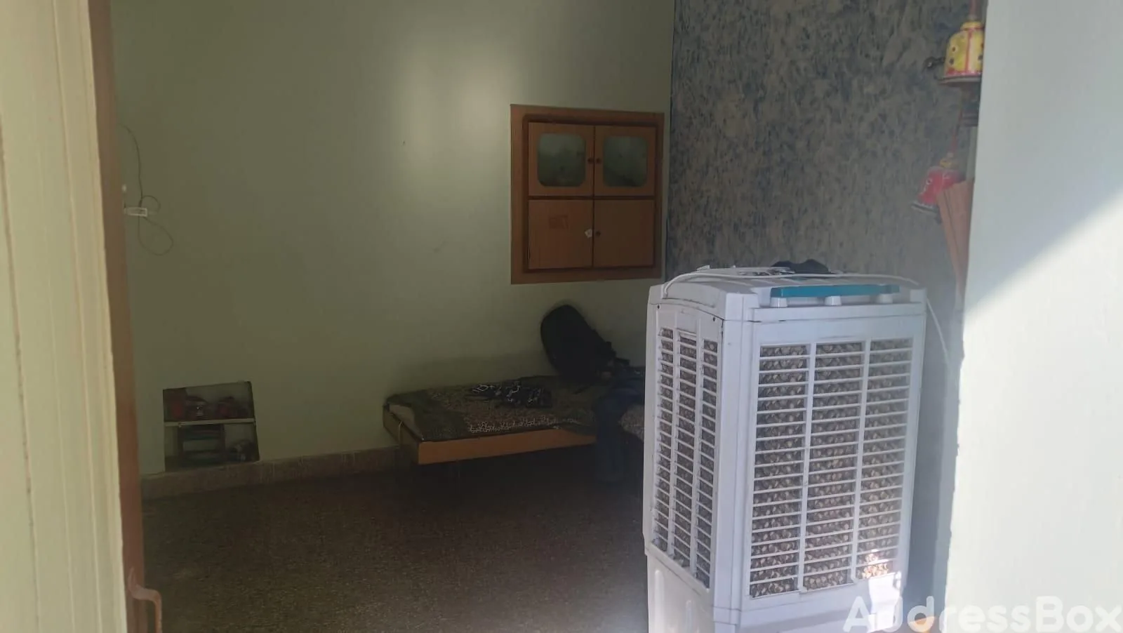 Janakpuri Flat photo