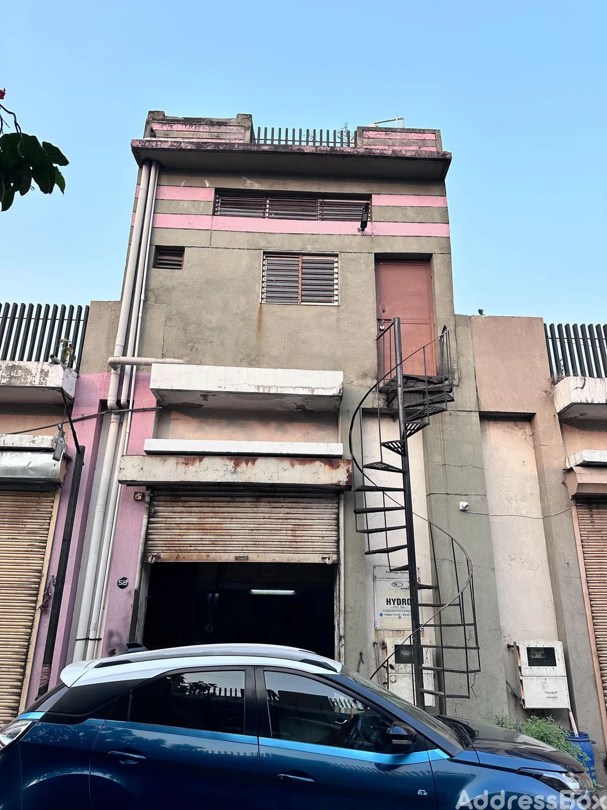 Abhishek Estate photo