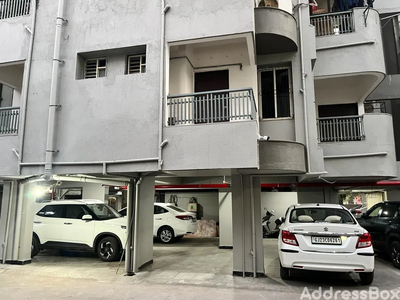 Vibhuti apartment photo