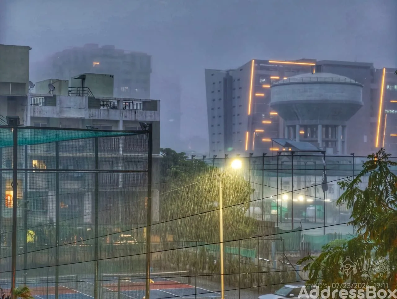 Takshashila Apartment photo