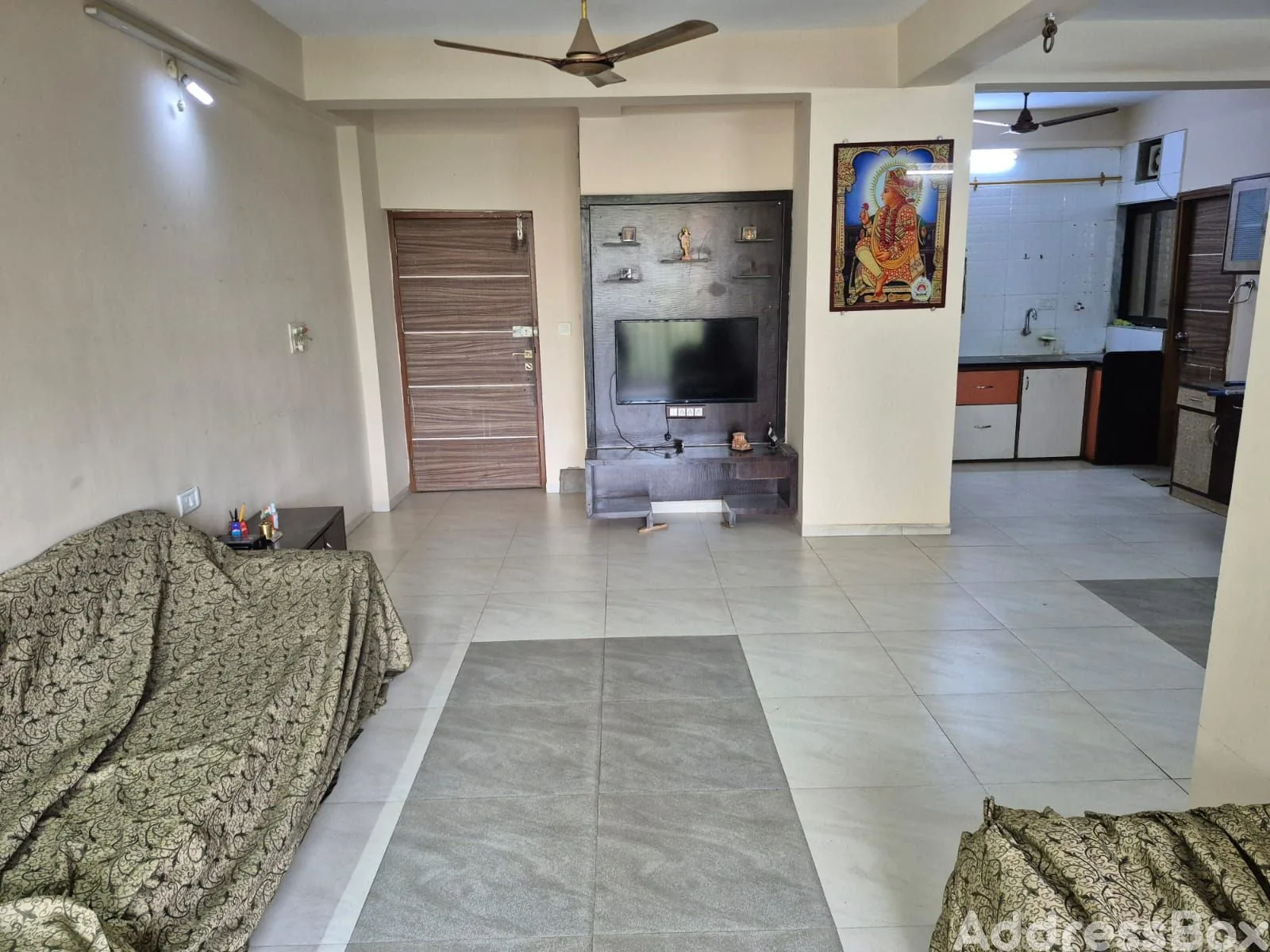 Avalon Courtyard 2 photo