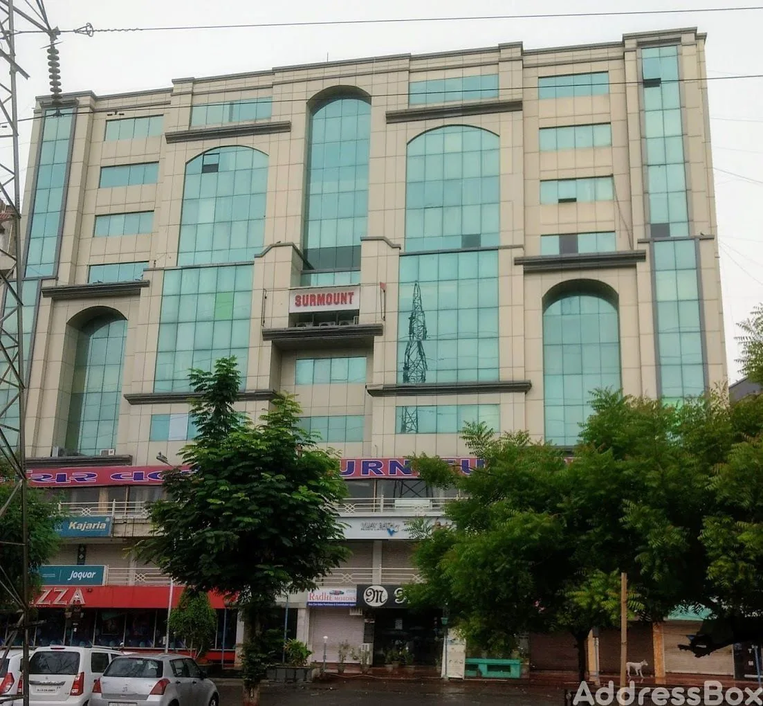 SURMOUNT COMPLEX photo