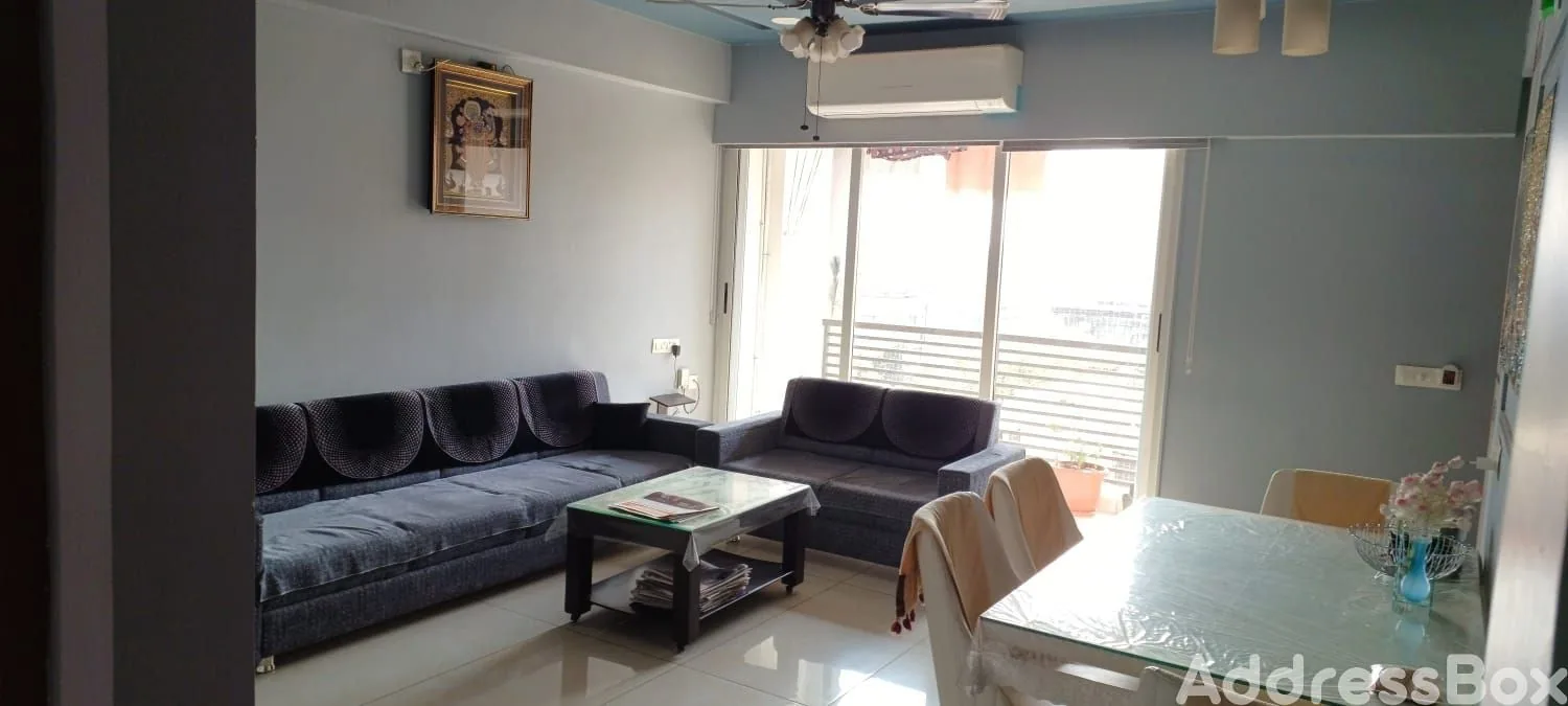 3 BHK Flats for sale in Rashmi Apartments, Ambawadi, Ahmedabad