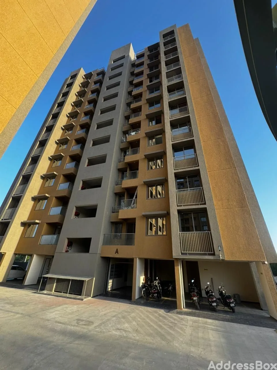 3 BHK Flats for sale in CRYSTAL HEIGHTS, Bhadaj, Ahmedabad